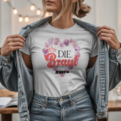 W.03.Damen-T-Shirt-Mockup-Basic HELL mit Jeansjacke