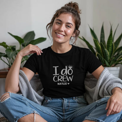 B.03.Damen-T-Shirt-Mockup-Basic-Wohnzimmer-Wolljacke---1