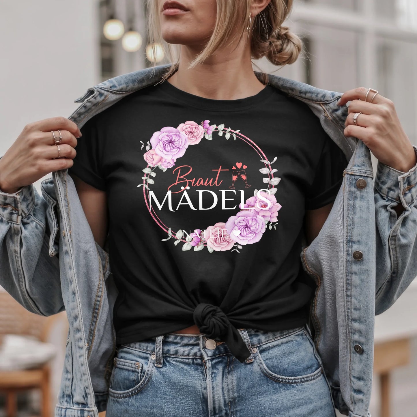 B.02.Damen-T-Shirt-Mockup-Basic-Jeansjacke---2