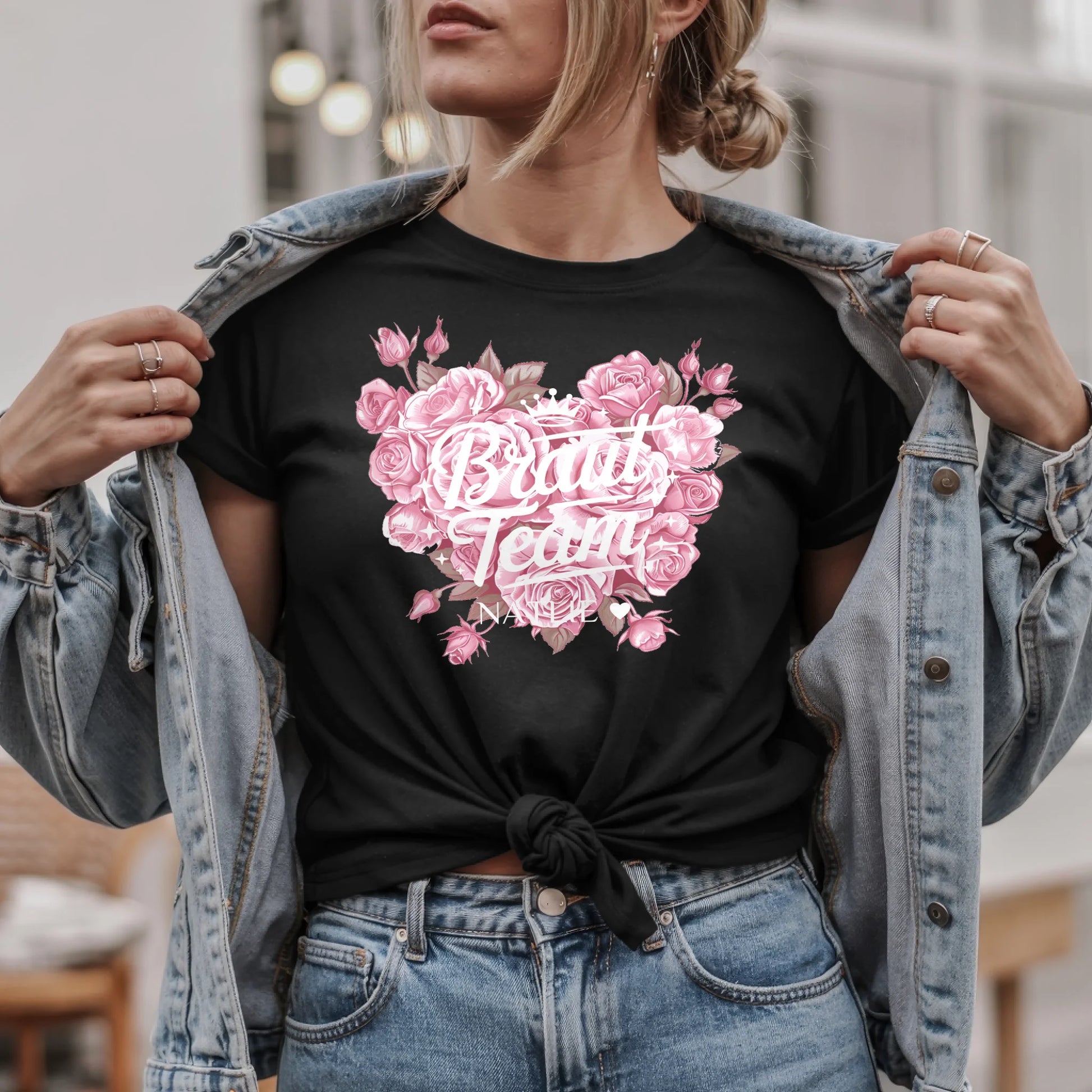 B.02.Damen-T-Shirt-Mockup-Basic-Jeansjacke---2