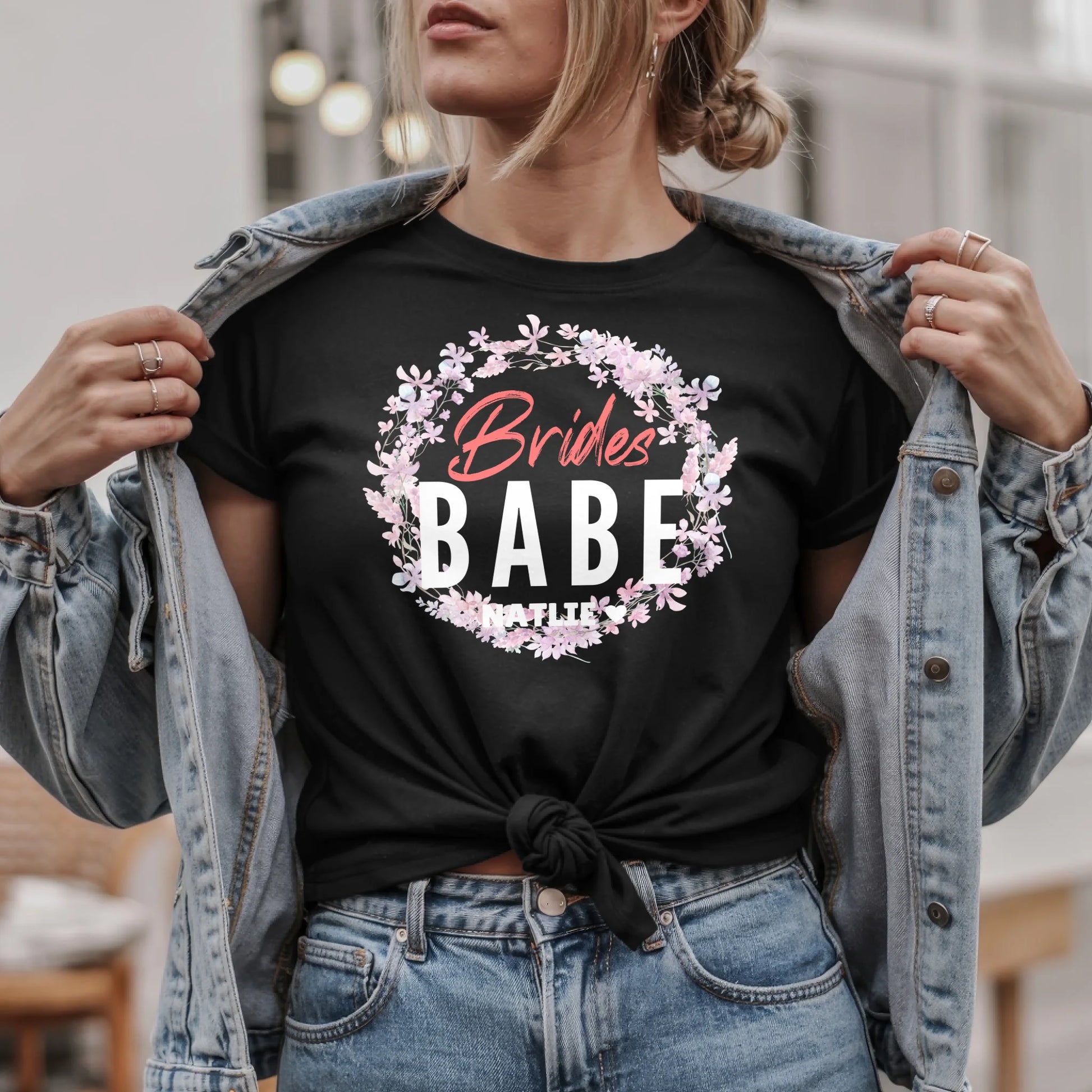 B.02.Damen-T-Shirt-Mockup-Basic-Jeansjacke---2