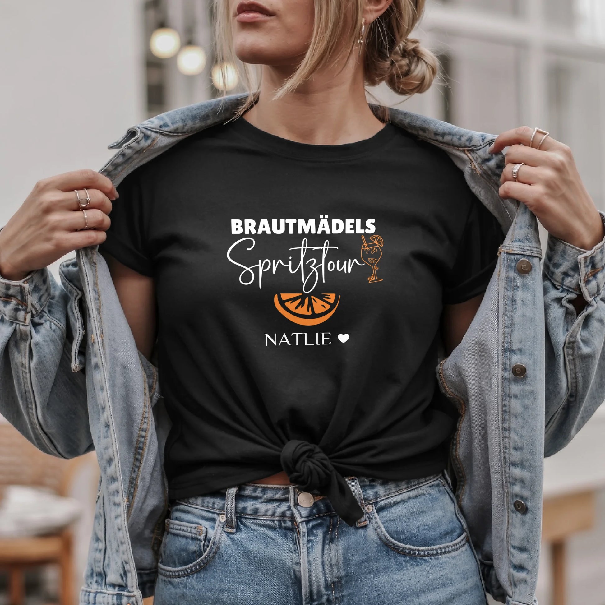 B.02.Damen-T-Shirt-Mockup-Basic-Jeansjacke---2