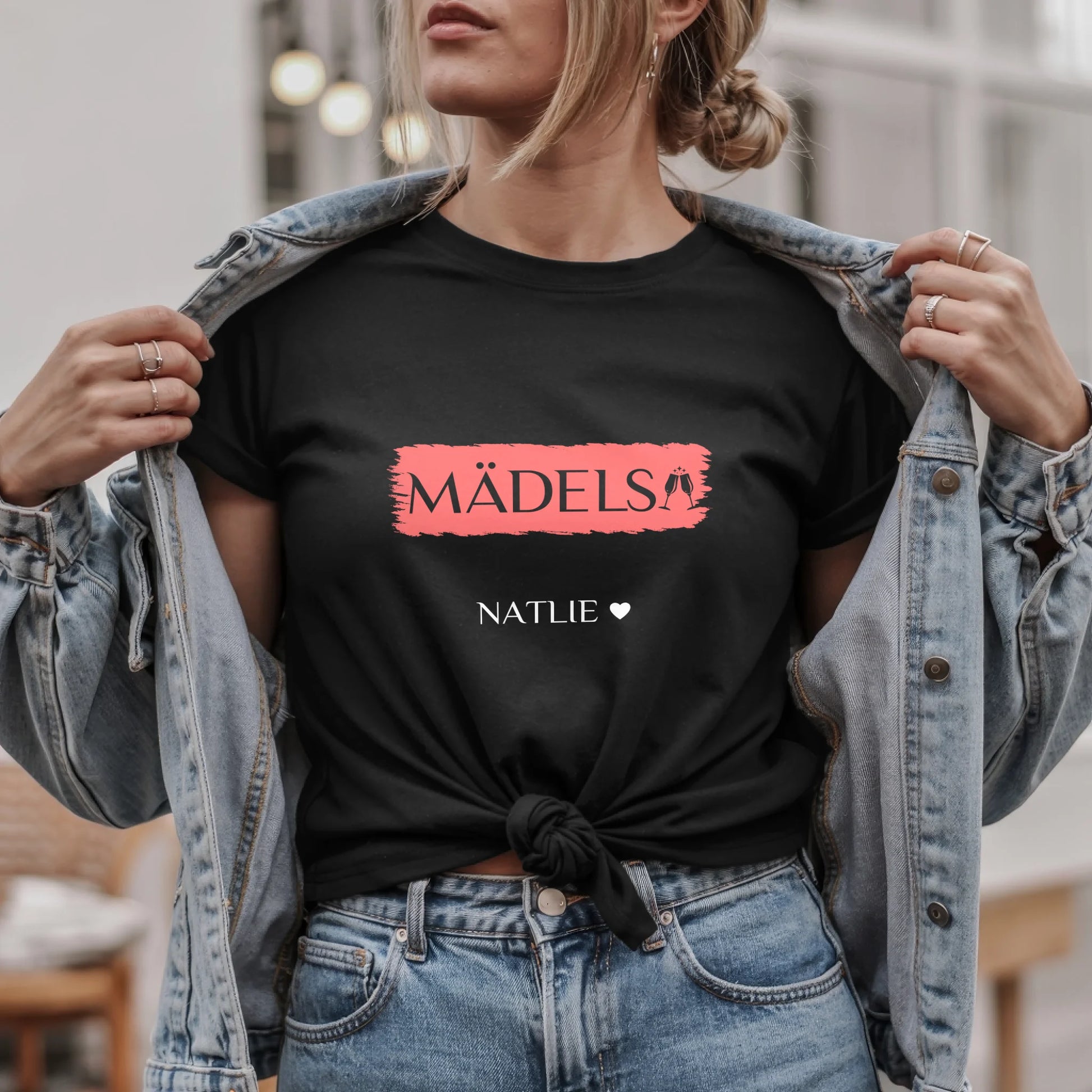 B.02.Damen-T-Shirt-Mockup-Basic-Jeansjacke---2