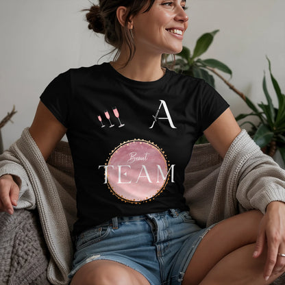 W.02.Damen-T-Shirt-Mockup-Basic-Wohnzimmer-Wolljacke---2