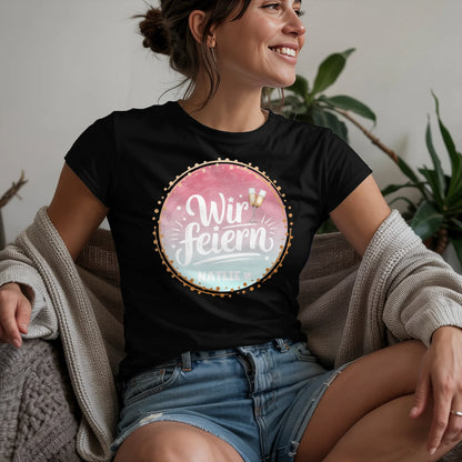 W.02.Damen-T-Shirt-Mockup-Basic-Wohnzimmer-Wolljacke---2