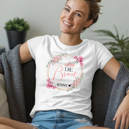 B.03.Damen-T-Shirt-Mockup-Basic-Wohnzimmer-Wolljacke---1