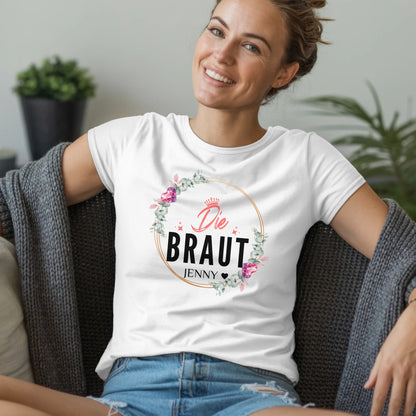 B.03.Damen-T-Shirt-Mockup-Basic-Wohnzimmer-Wolljacke---1