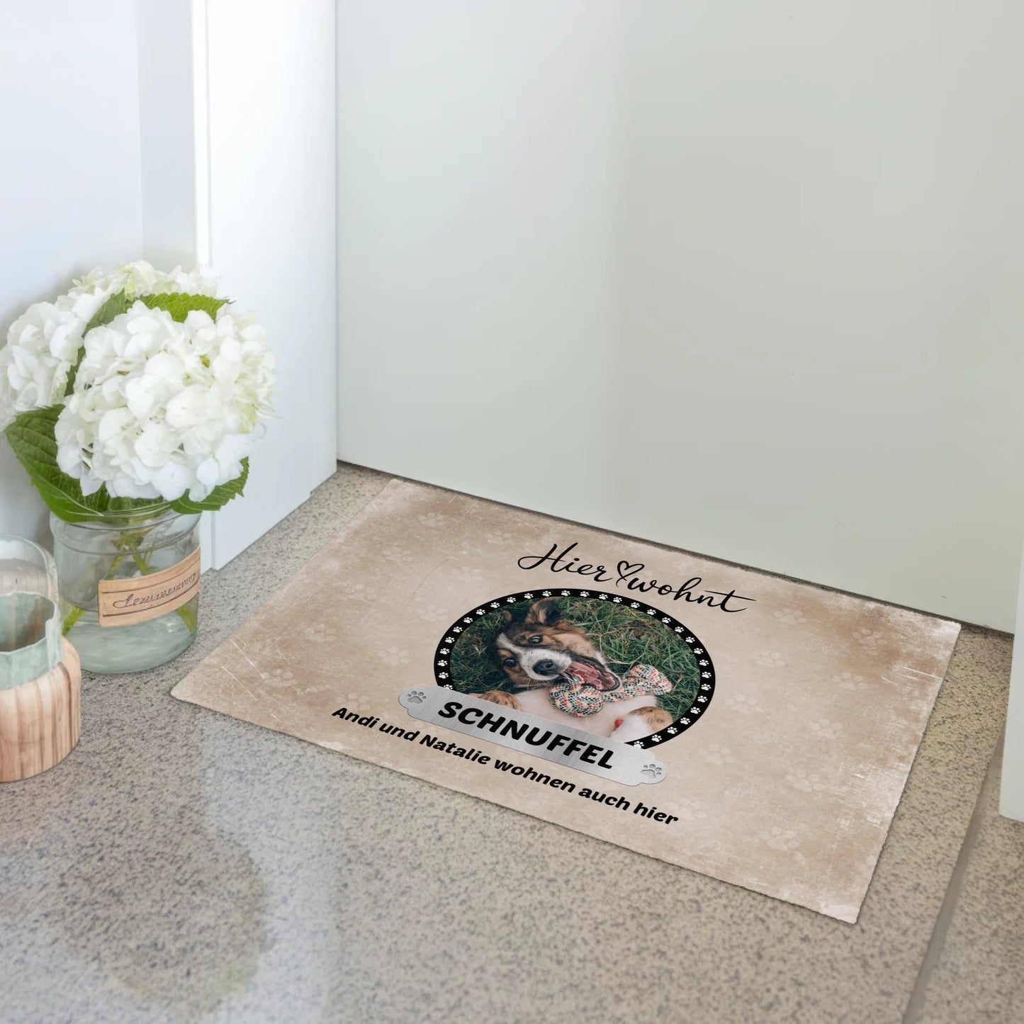 Individuelle Fußmatte Hier Wohnt mit Hundebild 2 Hunde Katzen