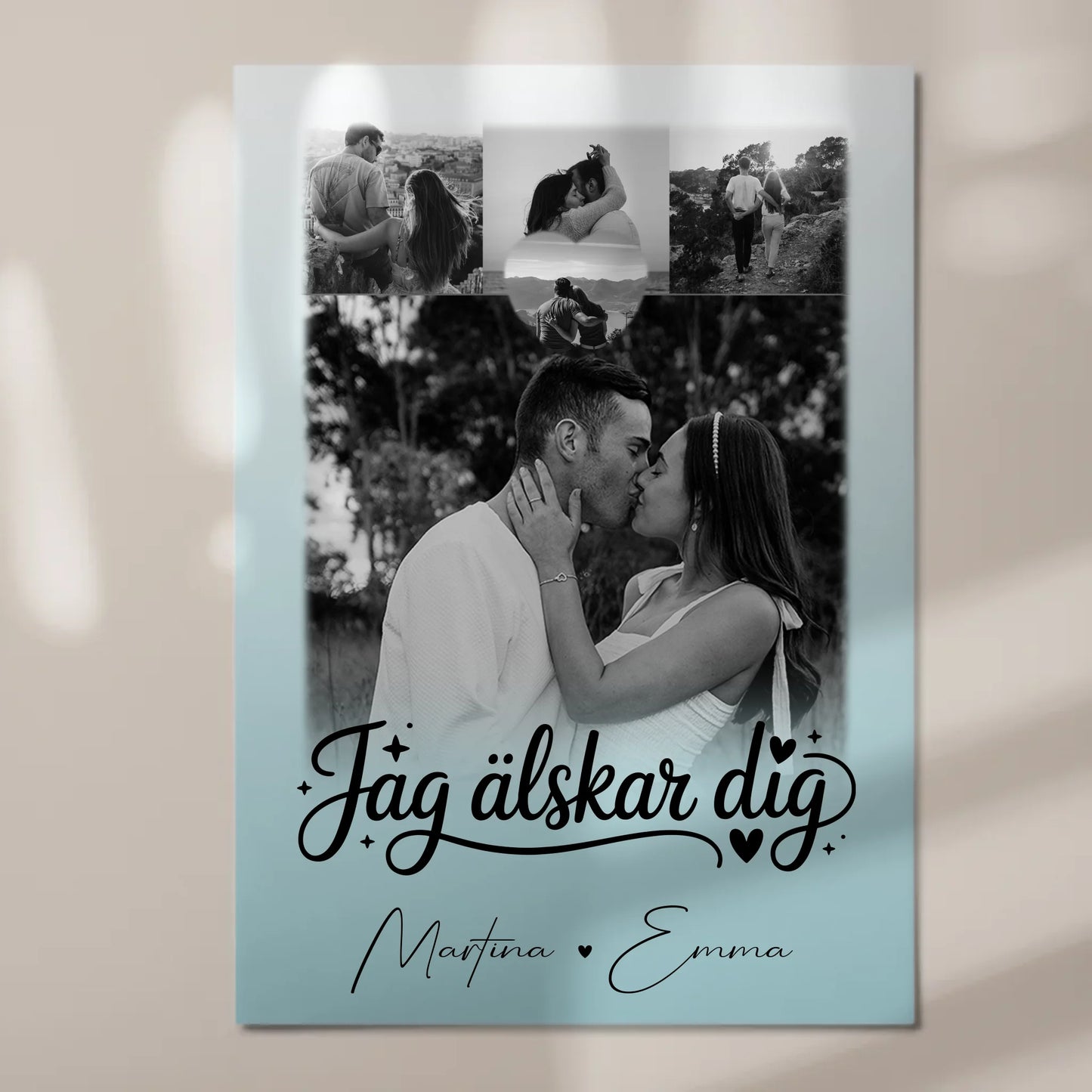 Magnetposter Fotoboard mit 4 Fotos und kleinem Herz – Jag als älskar dig Liebe auf Schwedisch