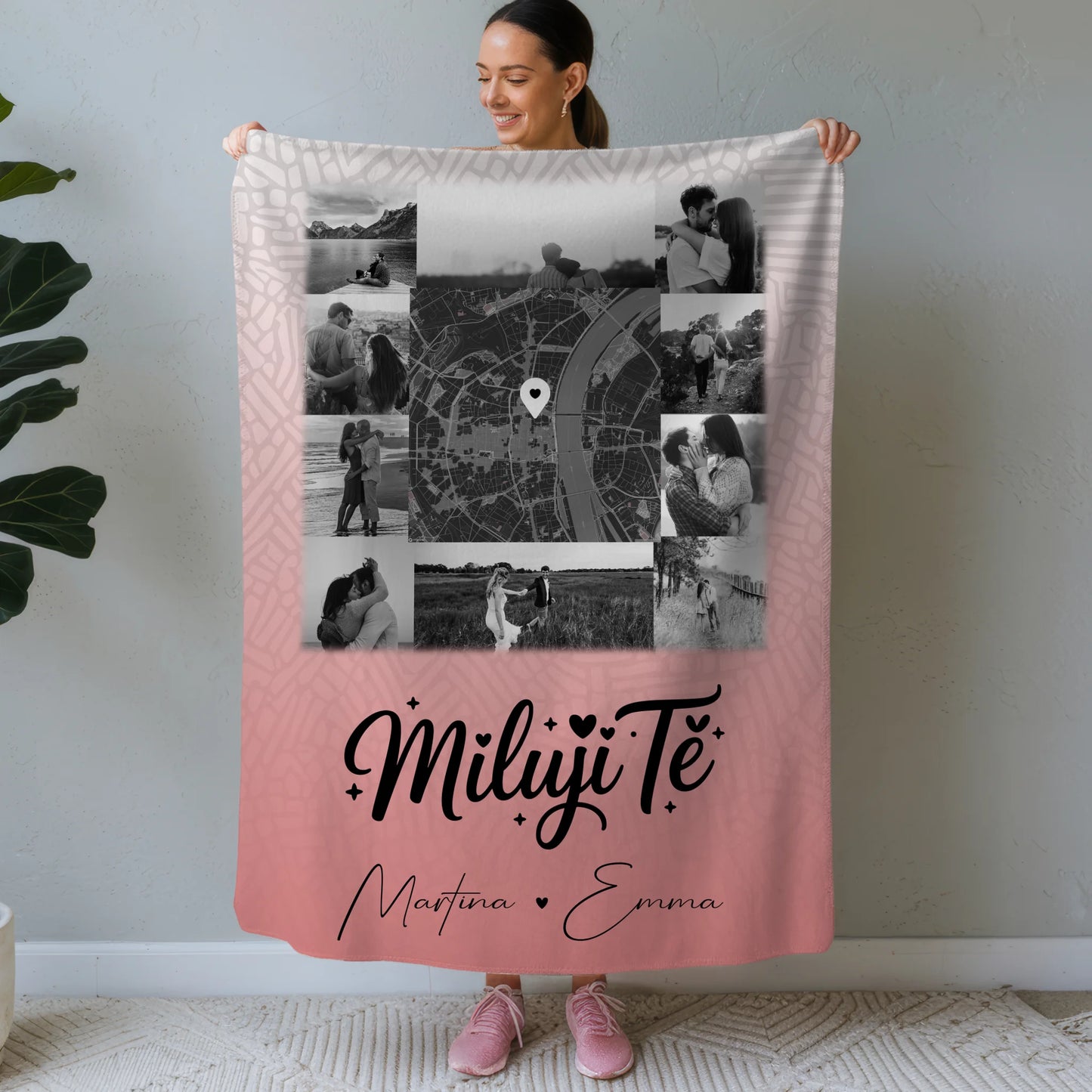 Personalisierte Kuscheldecke Mit Namen 10 Fotos und Karte in der Mitte Miluji tě Liebe auf Tschechisch 1
