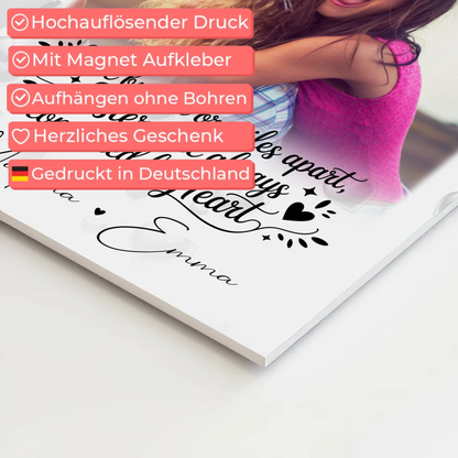 Personalisierte Fotoboard Magnet Wandbild mit 4 Fotos und Herz Side by Side