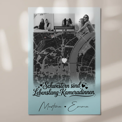 Magnetposter Fotoboard mit 4 Fotos und Karte Schwestern sind Kameradinnen 1