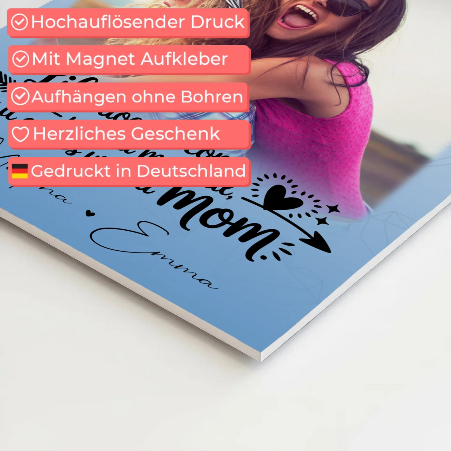 Personalisiertes Mama Plakat mit 3 Fotos und Herz Foto Life is better with you in it