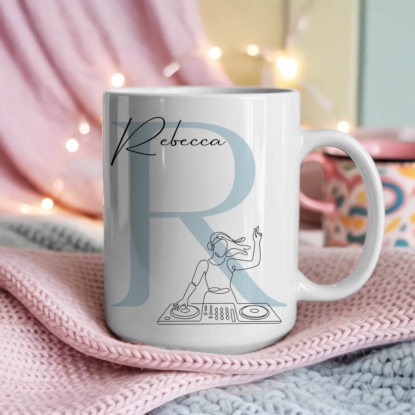 Personalisierte Tasse Mit Name Lineart DJane DJing Geschenk für Musikliebhaber 4