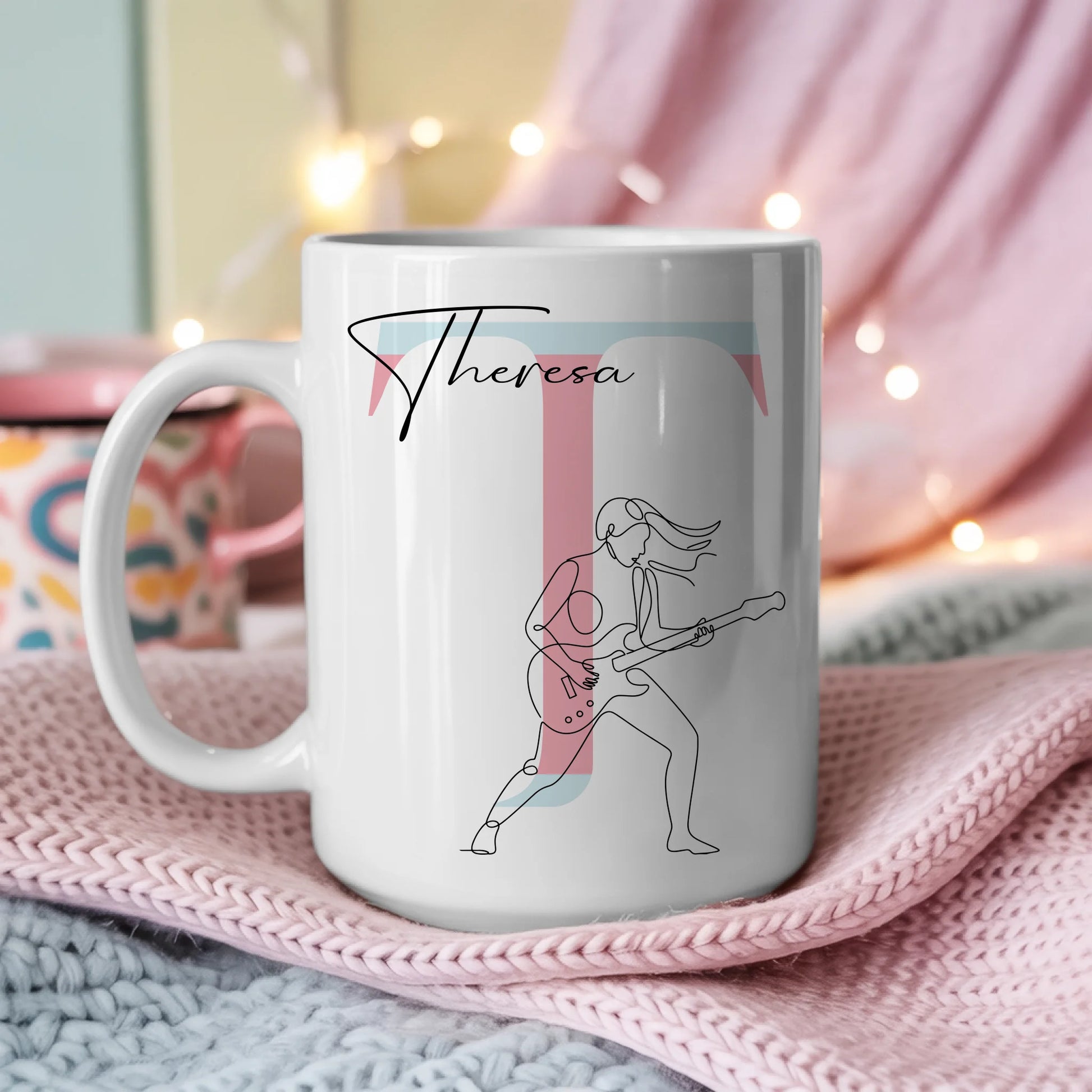 Ausgefallene Tassen mit Name Lineart E-Gitarristin E-Gitarre personalisiertes Geschenk 3