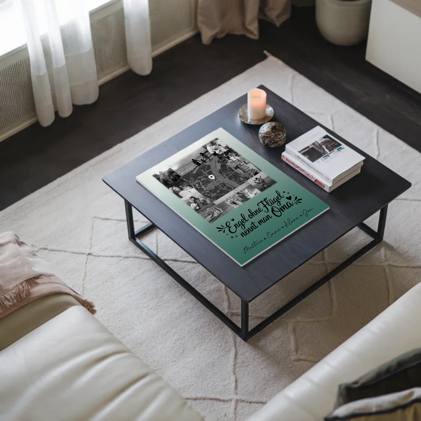 Personalisiertes Oma Plakat Fotoboard mit 10 Fotos und Karte in der Mitte Bruder ist ein Engel Schwarz-Weiß 9