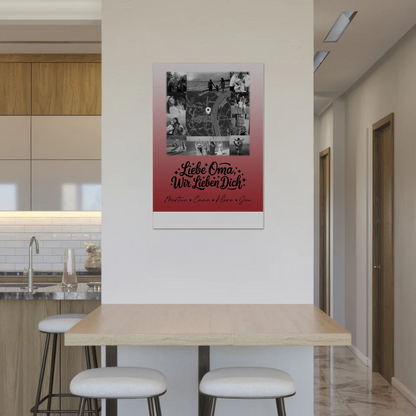 Oma Plakat mit 10 Fotos und Karte in der Mitte Liebe Oma wir lieben Dich Schwarz-Weiß Personalisiertes Geschenk
