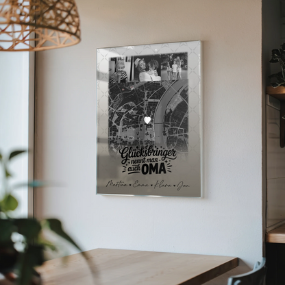 Oma Plakat Acrylglas Bild mit 4 Fotos und Karte Glücksbringer nennt man auch Bruder Schwarz-Weiß Personalisiertes Geschenk