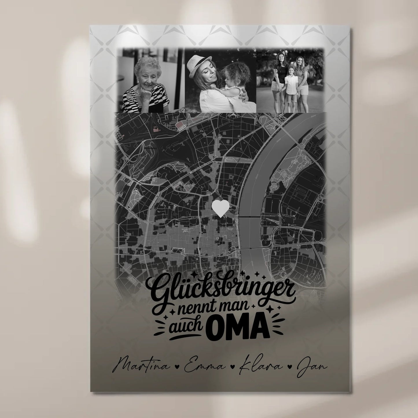 Personalisierte Wandbilder Oma mit 4 Fotos und Karte Schwarz-Weiß Glücksbringer nennt man auch Bruder