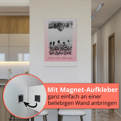 Personalisierter Fotoboard Magnet Poster mit 3 Fotos und Herzmotiv für Bruder Schwarz-Weiß