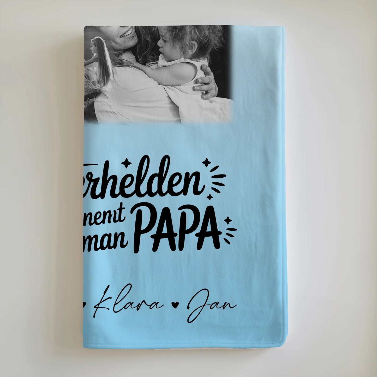 Decke Mit Namen 8 Fotos und 1 Herz Foto Bruder ist mein Held Schwarz-Weiß 6