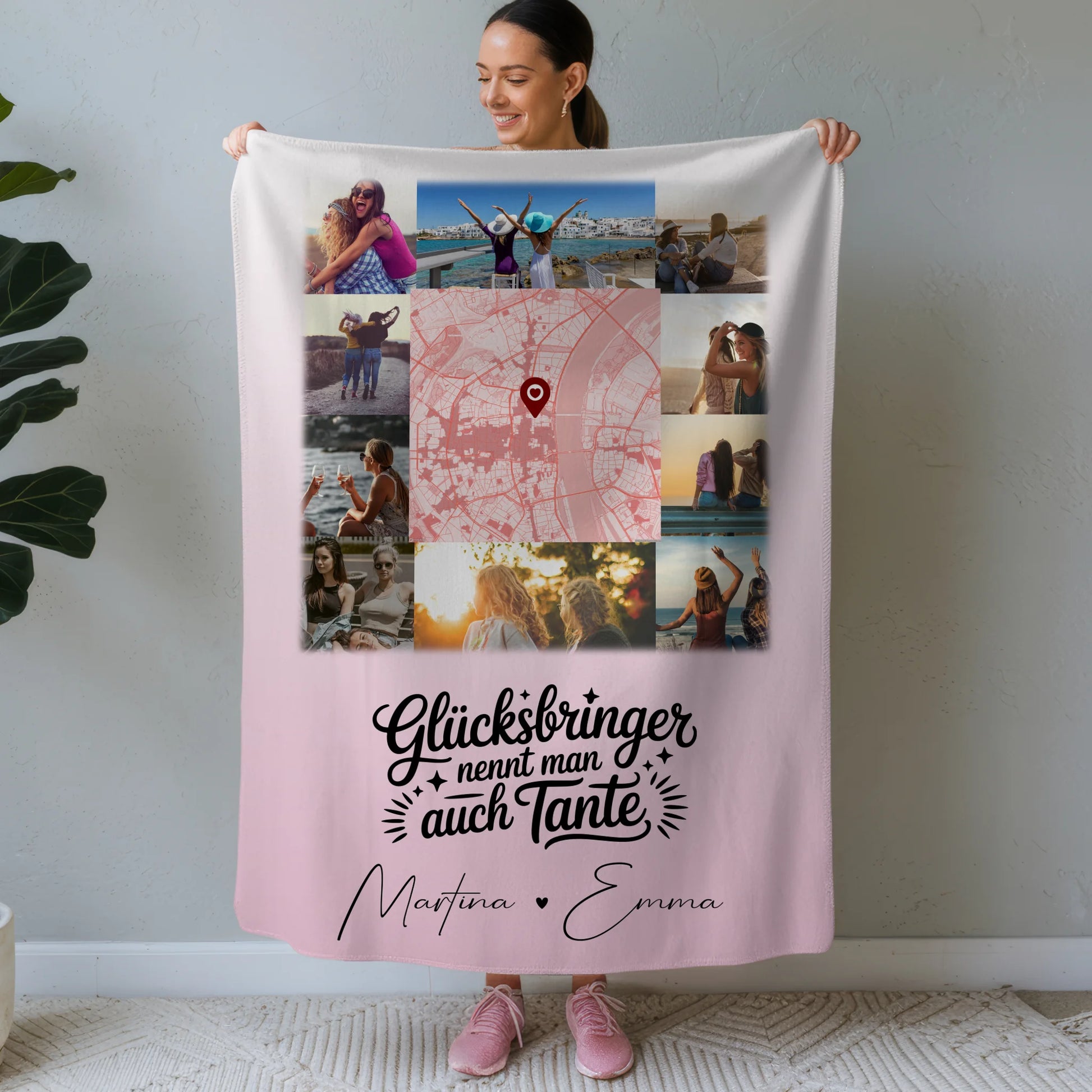 Personalisierte Kuscheldecke Mit Namen Und Motiv mit 10 Fotos und Karte in der Mitte Glücksbringer nennt man auch Bruder 1