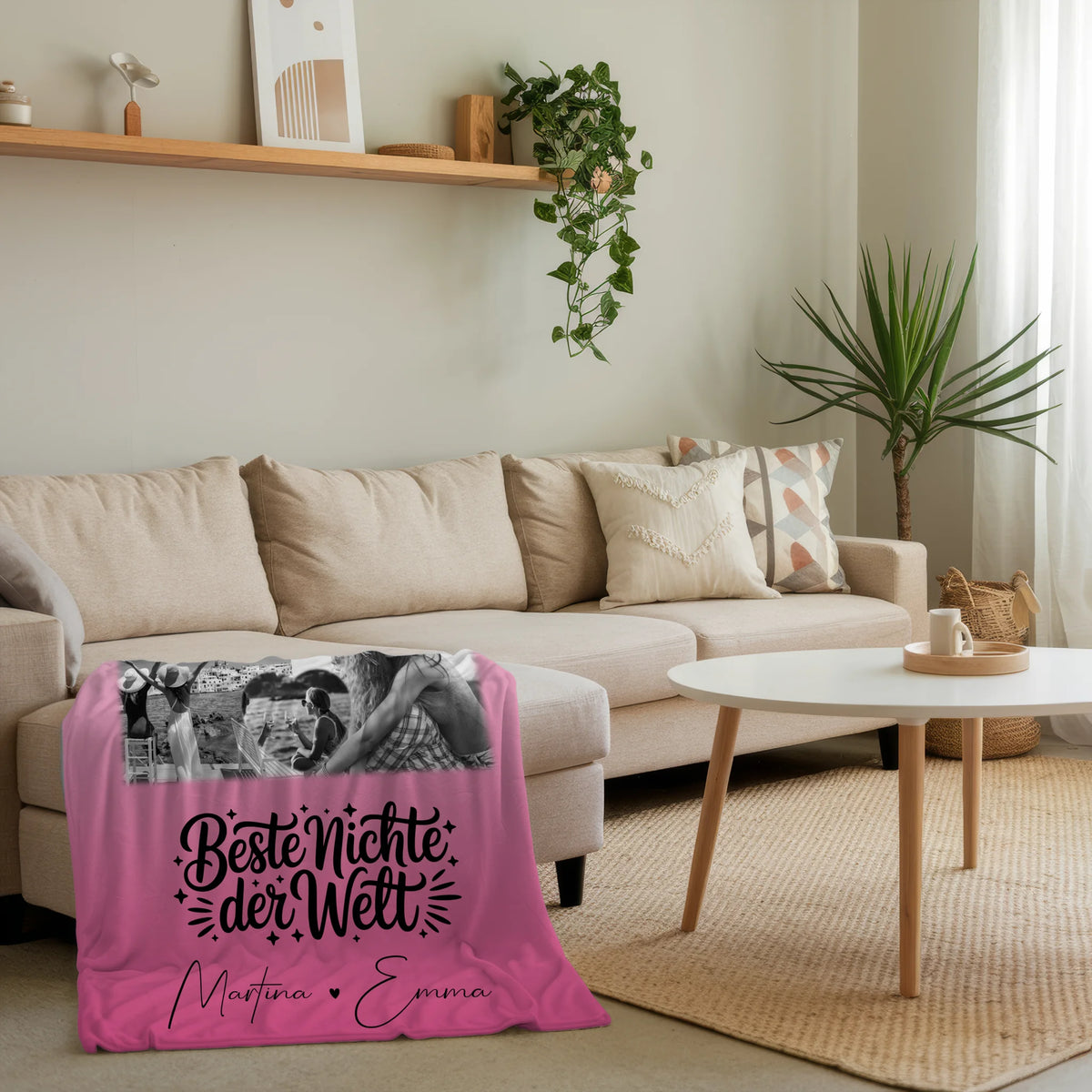 Personalisierte Namensdecke mit 8 Fotos und Herz Foto für die beste Nichte der Welt Schwarz-Weiß