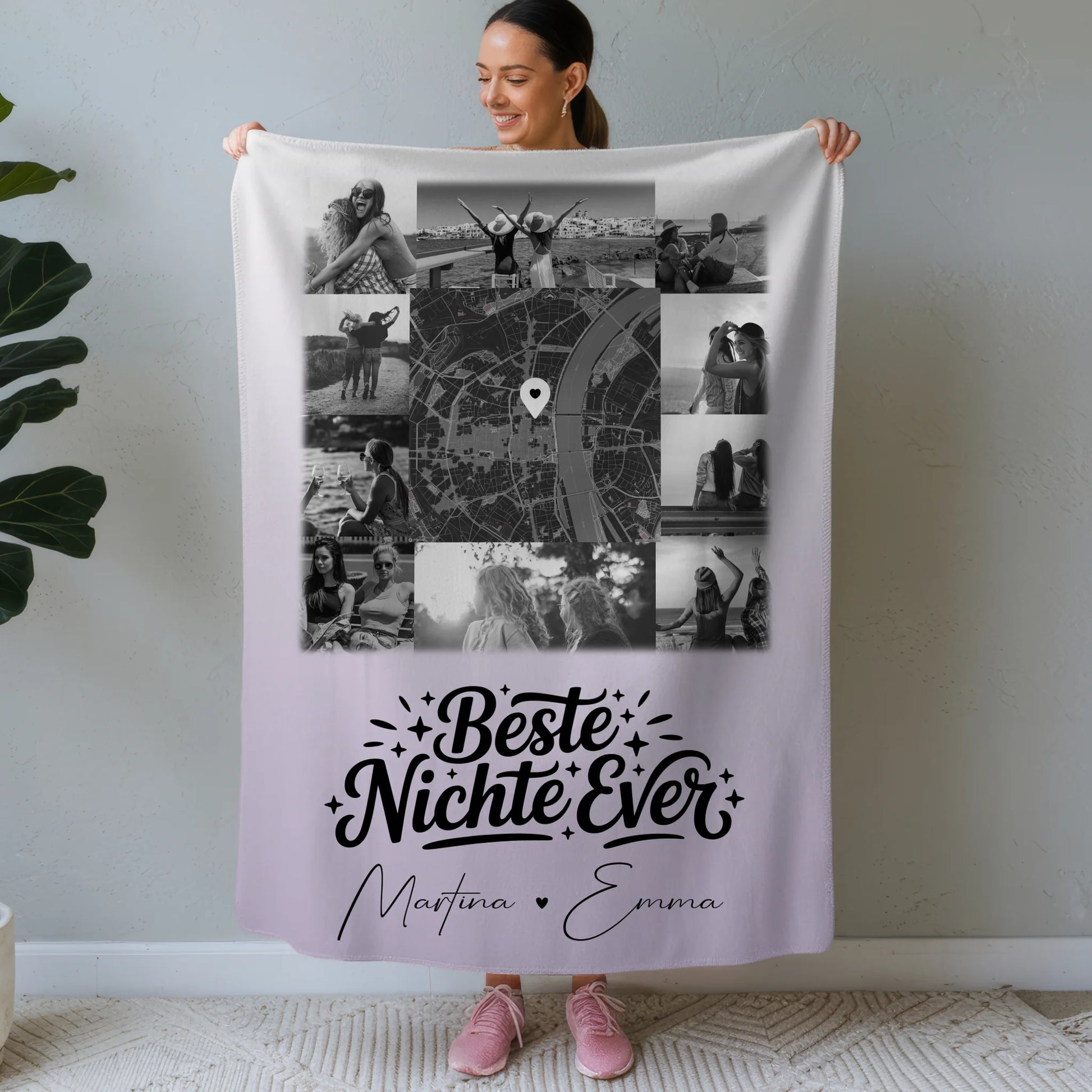 Kuscheldecke Mit Namen Und Motiv 10 Fotos Und Karte in der Mitte Beste Nichte Ever Schwarz-Weiß 1