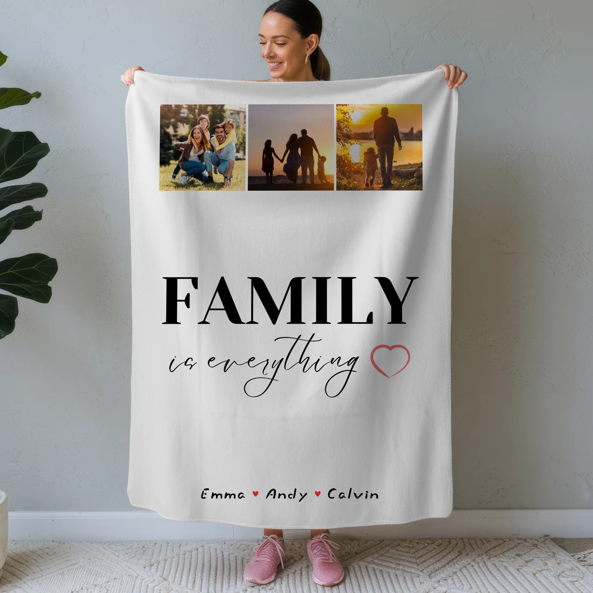 Namensdecke Familie Fotocollage Family Is Everything personalisiertes Geschenk für Familie 1