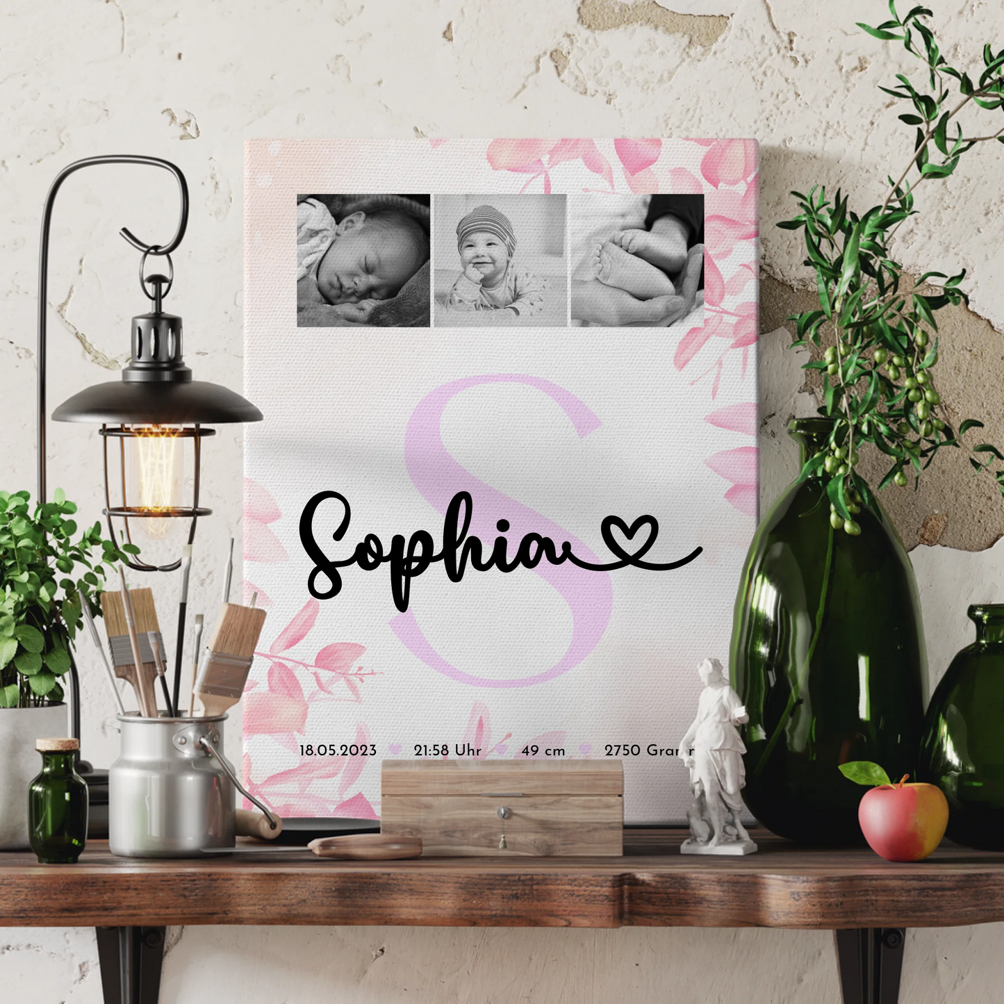 Wandbild Fotocollage zur Geburt Baby mit Geburtsdaten und Initial Black and White Design 3