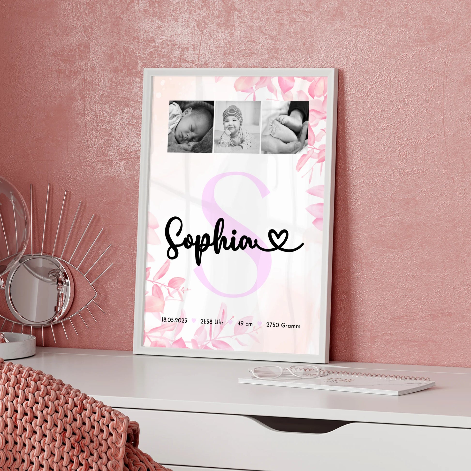 Poster mit Geburtsdaten - Baby-Fotocollage mit Initiale in Schwarz-Weiß, Geschenk zur Geburt 5
