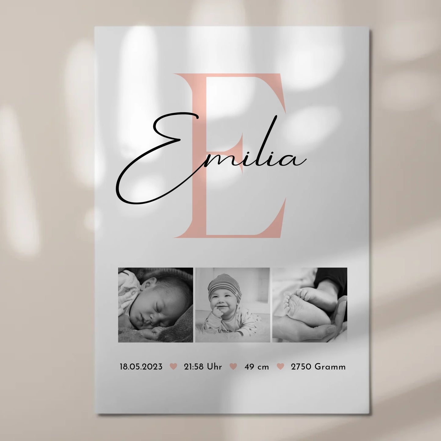 Magnetisches Fotoboard-Poster zur Geburt - Baby-Fotocollage mit Geburtsdaten im Schwarz-Weiß-Design