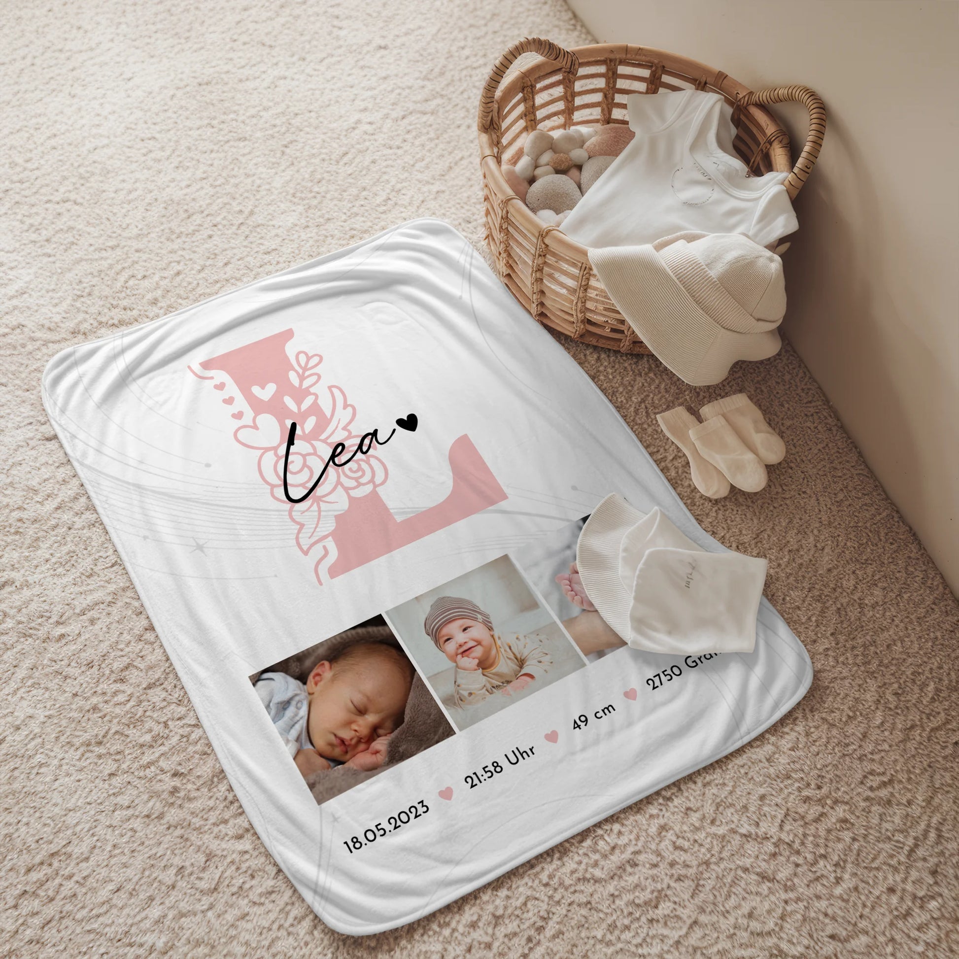Babydecke Mit Namen Und Geburtsdatum Und Gewicht Fotocollage Geburt Initial Lines Elegance Muster 2