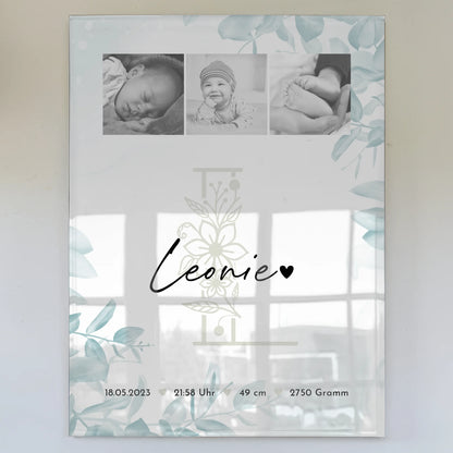 Acrylglas mit Foto zur Geburt - Baby-Fotocollage mit Geburtsdaten im Schwarz-Weiß-Design 1