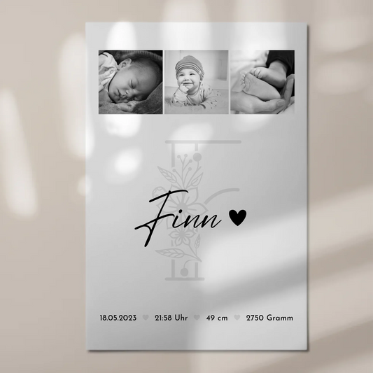 Magnetposter Baby-Fotocollage mit Geburtsdaten & Initial - Black & White 1