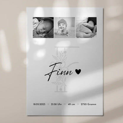 Magnetposter Baby-Fotocollage mit Geburtsdaten & Initial - Black & White 7