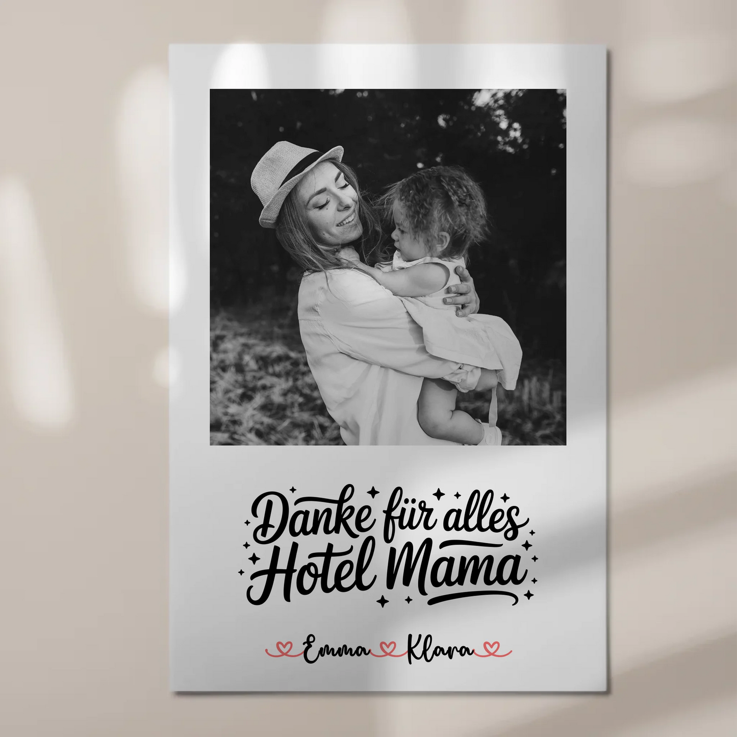 Mama Plakat Fotoboard personalisiert 4 Foto & Namen Black & White mit Wunschtext