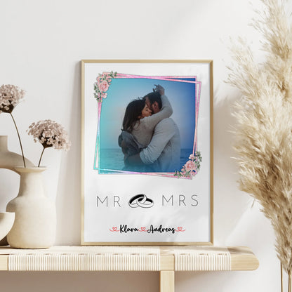 Liebesposter Mr & Mrs personalisiert für Paare mit 9 Fotos, Namen und Wunschtext