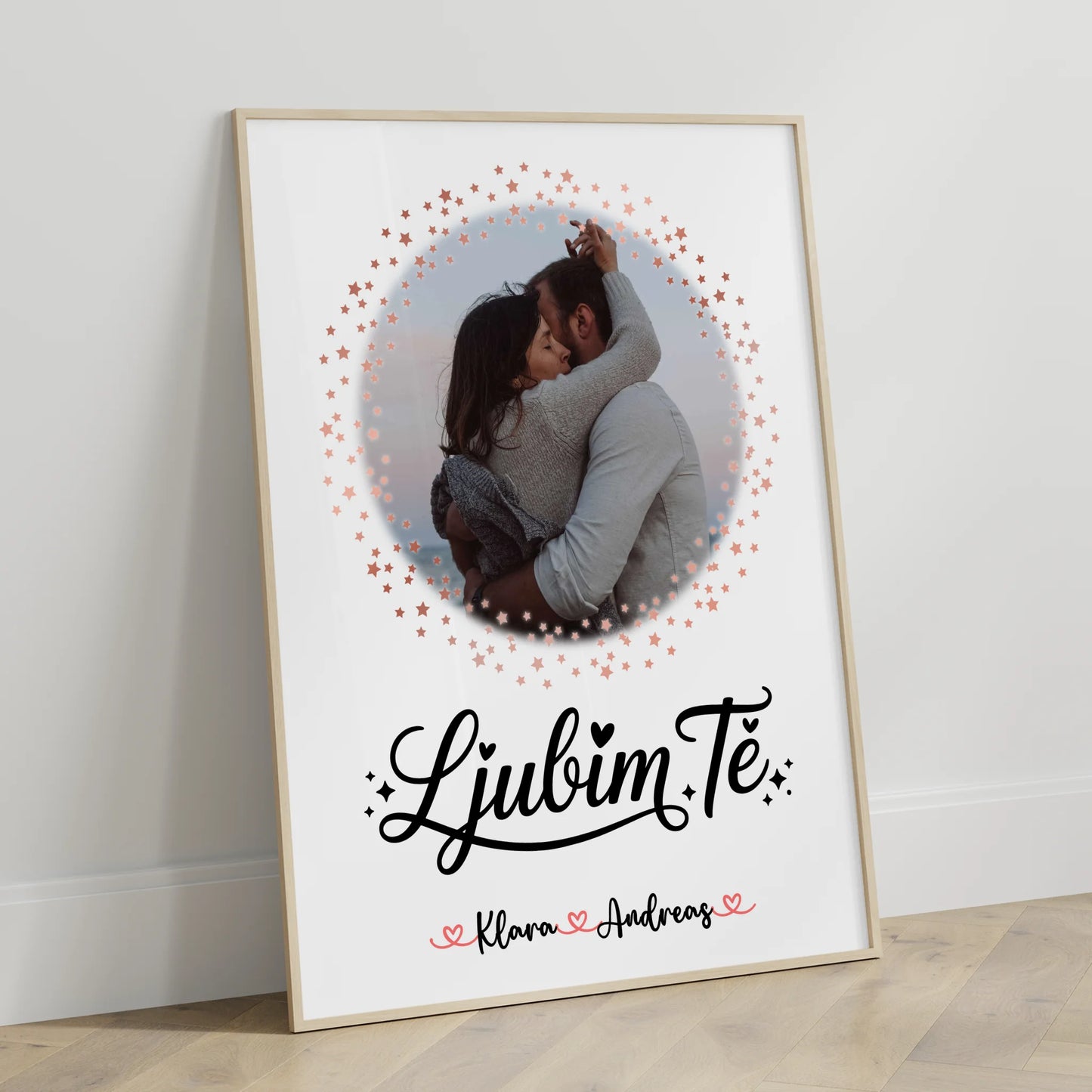 Pärchen Poster Personalisiert mit Foto, Namen & Ljubim te - Hintergrund & eigenem Spruch