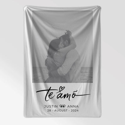 Personalisierte Foto Decke für Paare mit Namen Te Amo Black & White