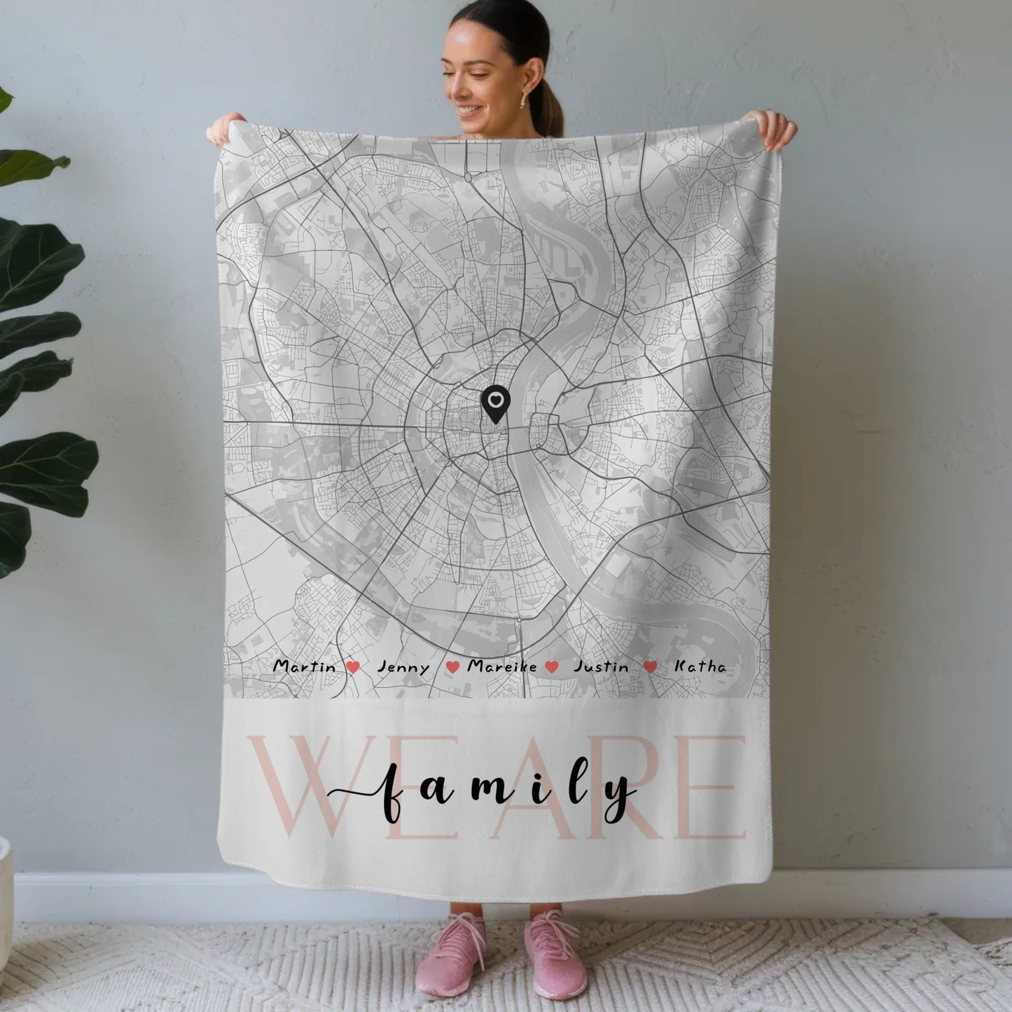 Personalisierte Decke Familie Stadtkarte We Are Family mit Nachname