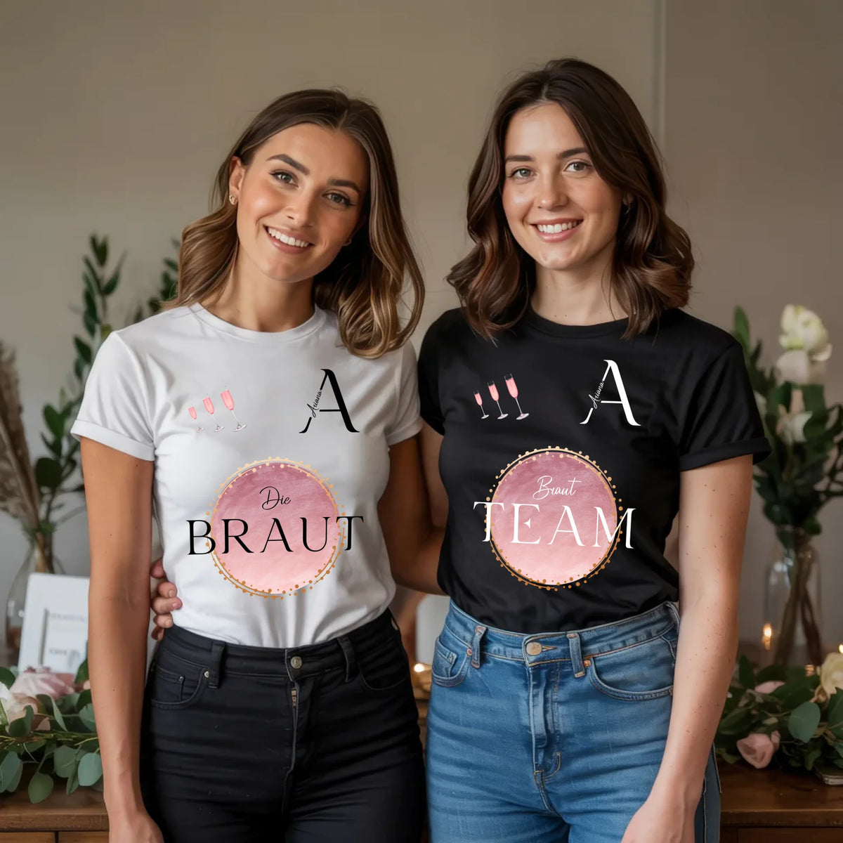 x.01.Schwarzes + Weißes T-Shirt Mockup 2 Frauen JGA