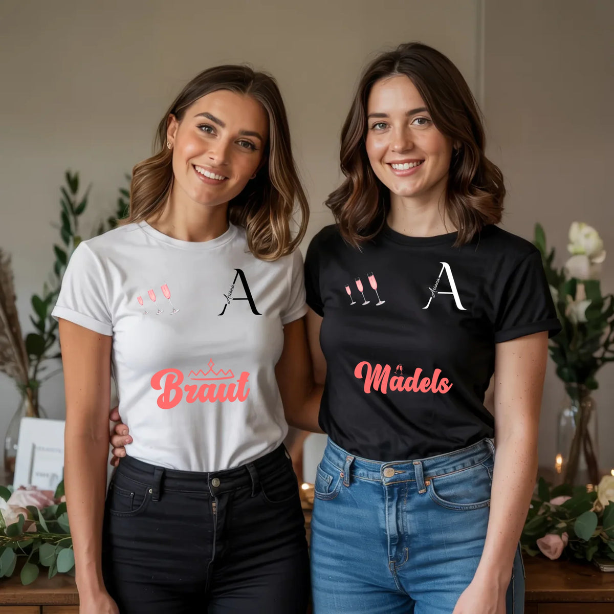 x.01.Schwarzes + Weißes T-Shirt Mockup 2 Frauen JGA