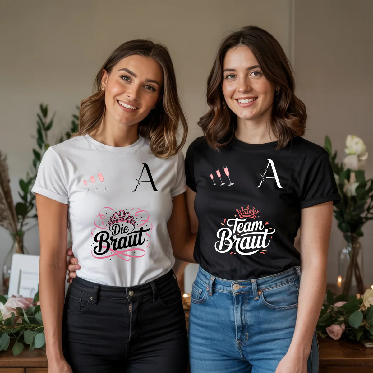 x.01.Schwarzes + Weißes T-Shirt Mockup 2 Frauen JGA